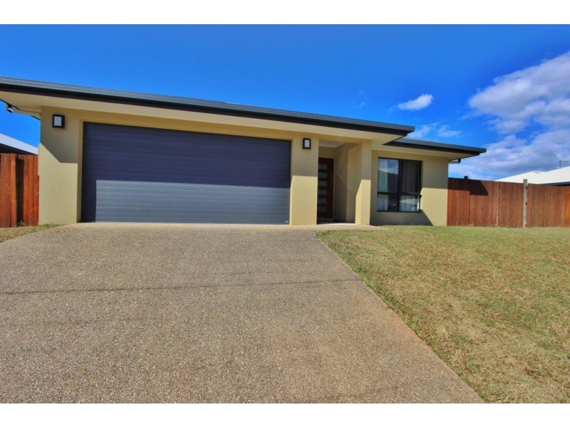 24 Landsborough Drive, Smithfield QLD 4878
