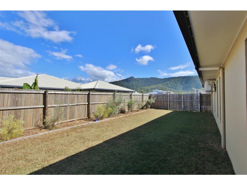 24 Landsborough Drive, Smithfield QLD 4878