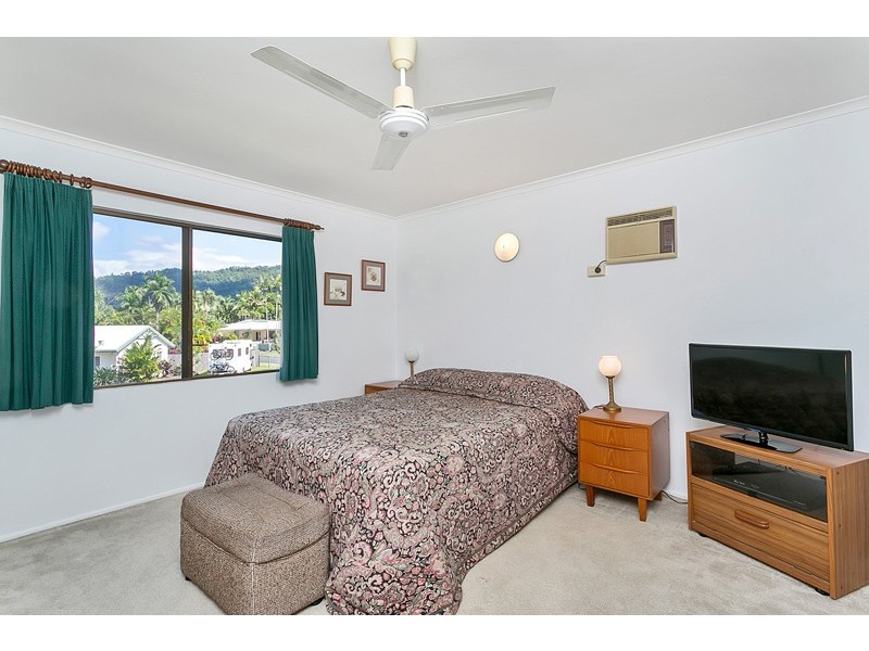 Smithfield QLD 4878