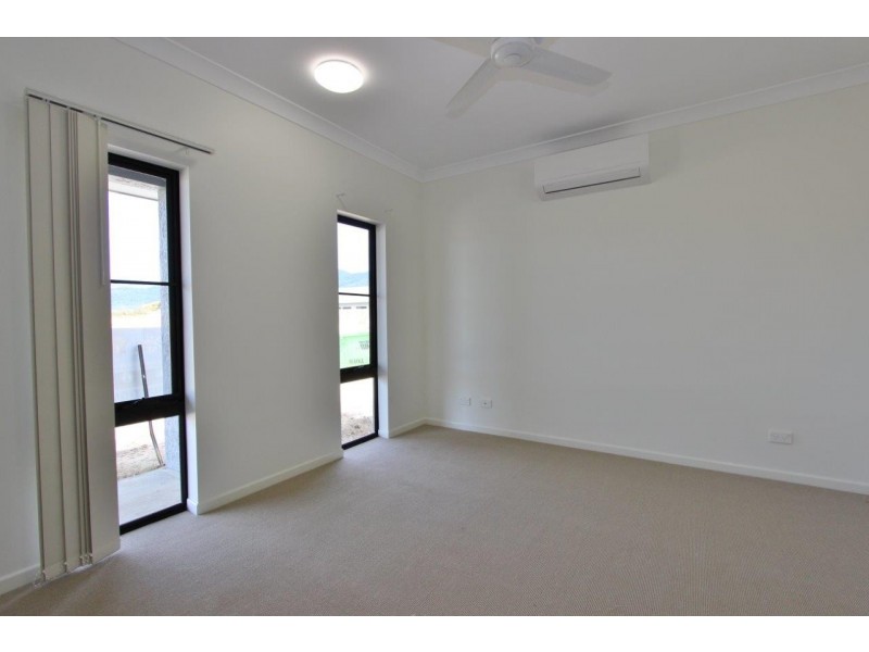 19 Munburra Parade, Smithfield QLD 4878