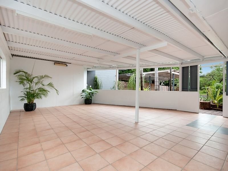 2 Anne Street, Smithfield QLD 4878
