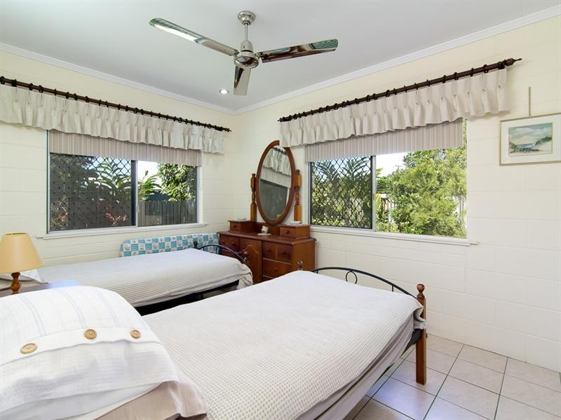 2 Anne Street, Smithfield QLD 4878