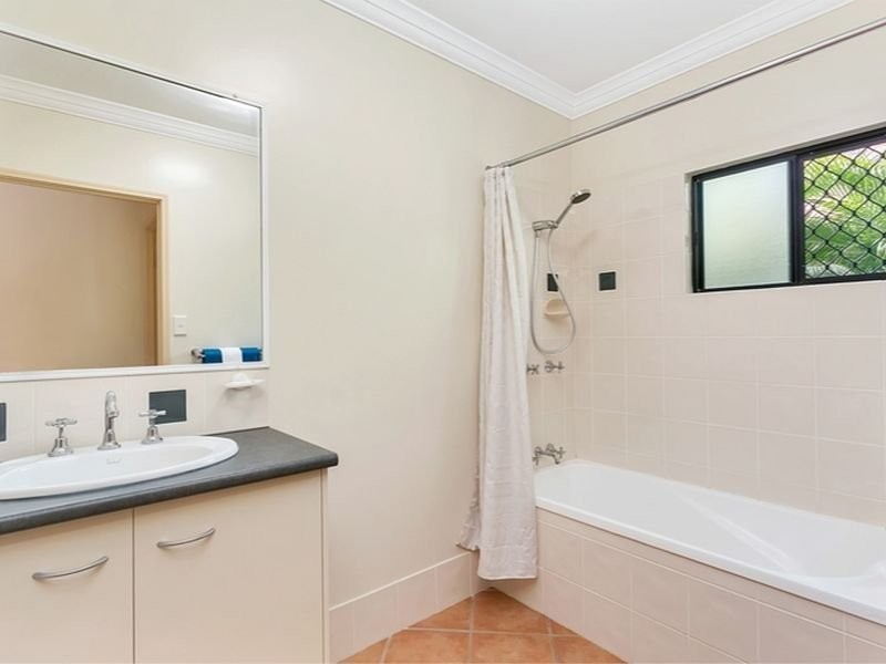 26 Ellis Close, Kewarra Beach QLD 4879