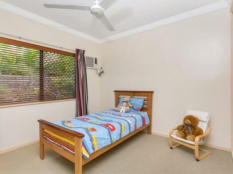 26 Ellis Close, Kewarra Beach QLD 4879