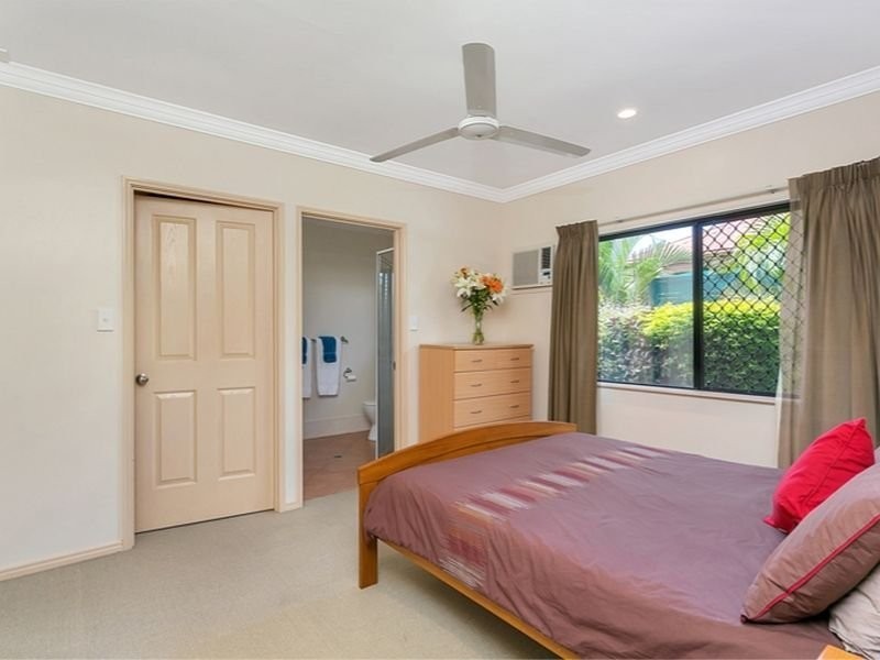26 Ellis Close, Kewarra Beach QLD 4879