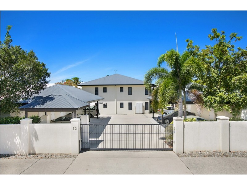 11/12 Oyster Court, Trinity Beach QLD 4879
