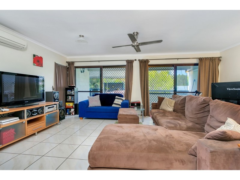 9/22-24 Rutherford Street, Yorkeys Knob QLD 4878