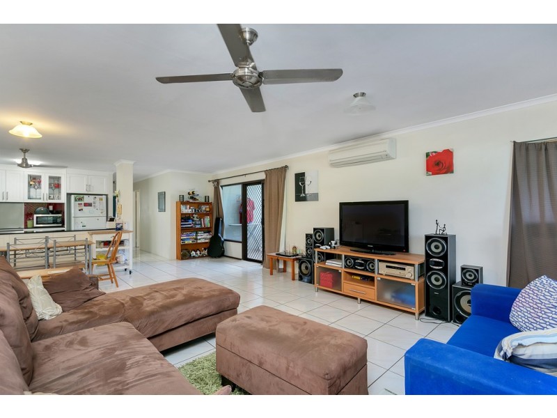 9/22-24 Rutherford Street, Yorkeys Knob QLD 4878