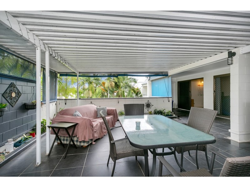 9/22-24 Rutherford Street, Yorkeys Knob QLD 4878