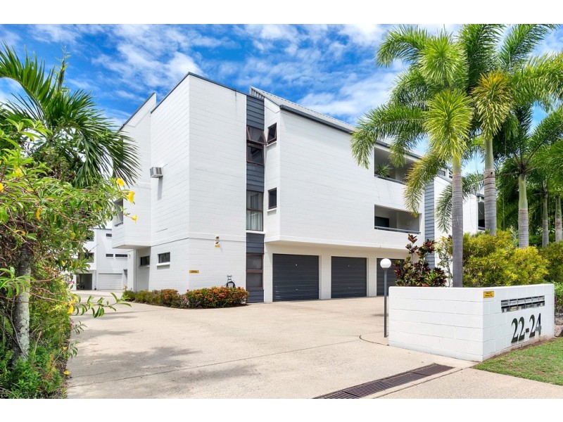 9/22-24 Rutherford Street, Yorkeys Knob QLD 4878