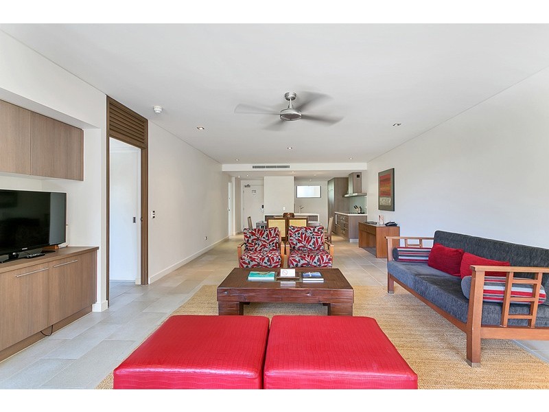Palm Cove QLD 4879