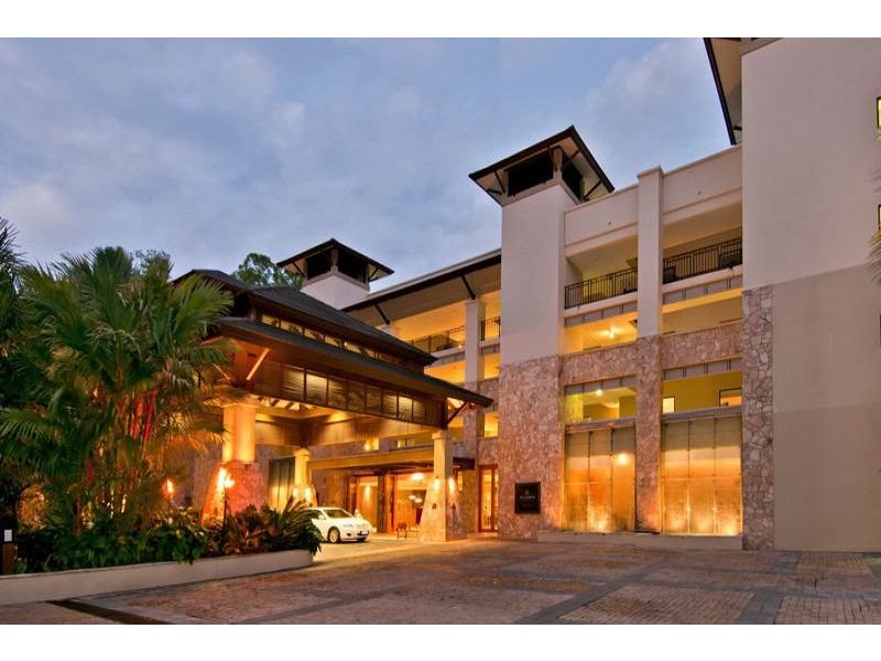 Palm Cove QLD 4879