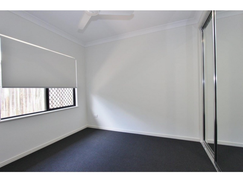33 Hockey Ave, Smithfield QLD 4878