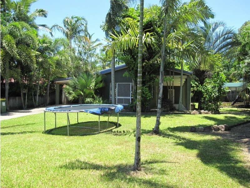 Kewarra Beach QLD 4879