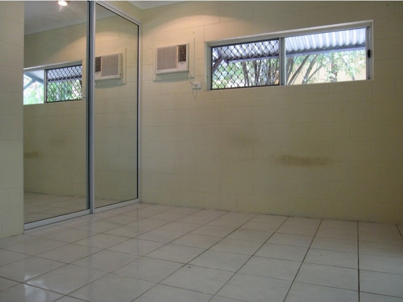 Kewarra Beach QLD 4879