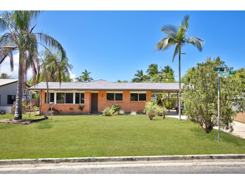 8 Lae Street, Trinity Beach QLD 4879