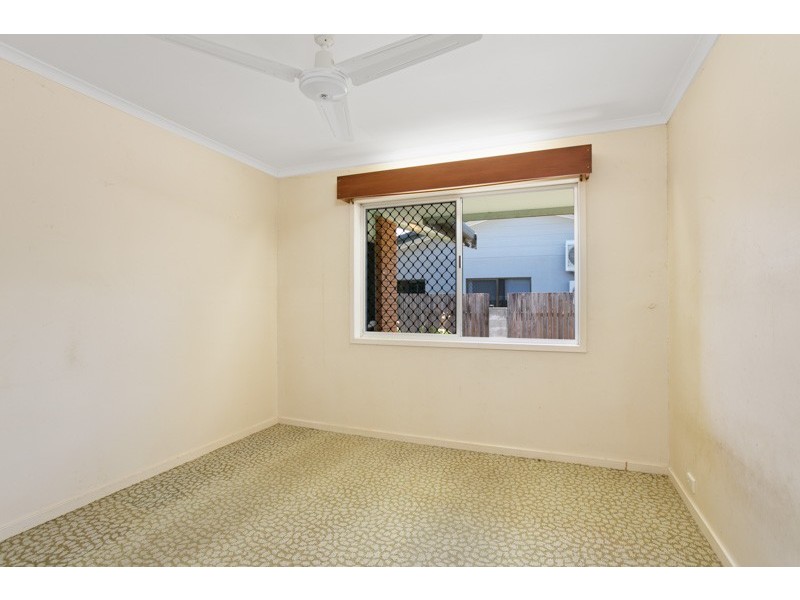 8 Lae Street, Trinity Beach QLD 4879