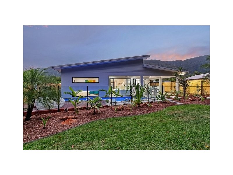 Palm Cove QLD 4879