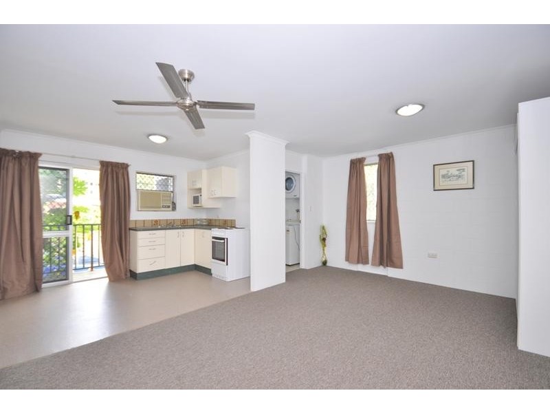 11/394 Mayers Street, Edge Hill QLD 4870