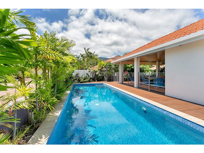 32 Cascade Avenue, Kewarra Beach QLD 4879