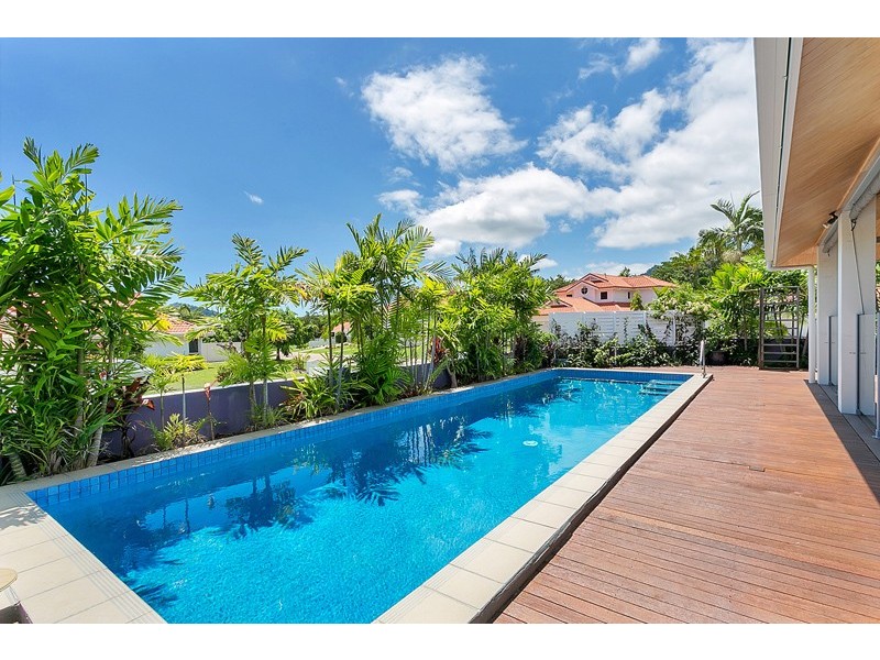 32 Cascade Avenue, Kewarra Beach QLD 4879