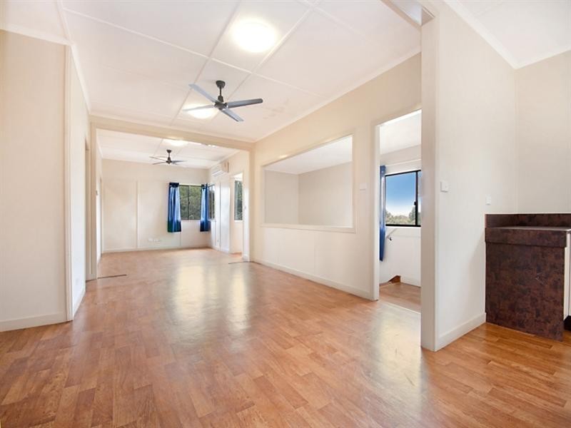 Stratford QLD 4870