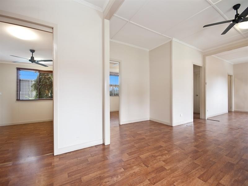 Stratford QLD 4870