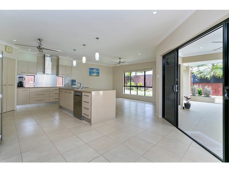 Kewarra Beach QLD 4879
