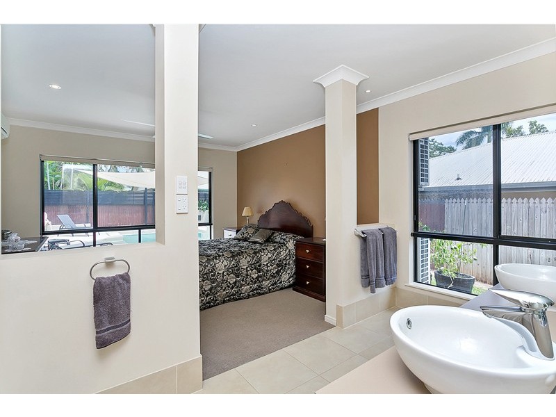 Kewarra Beach QLD 4879
