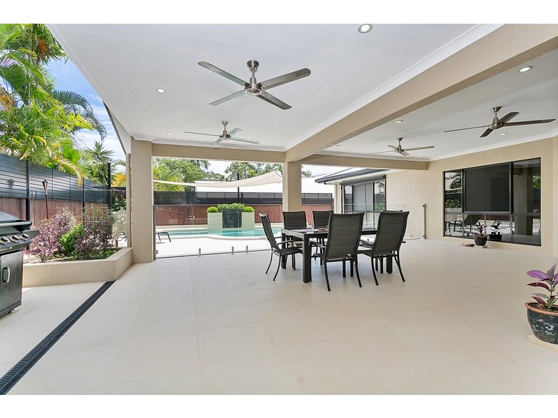 Kewarra Beach QLD 4879