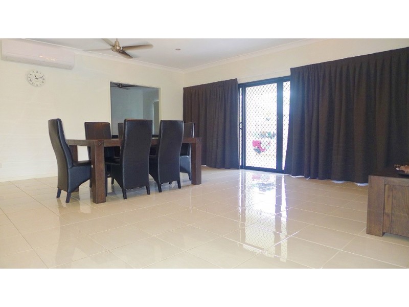 2 Chandos Brace, Smithfield QLD 4878