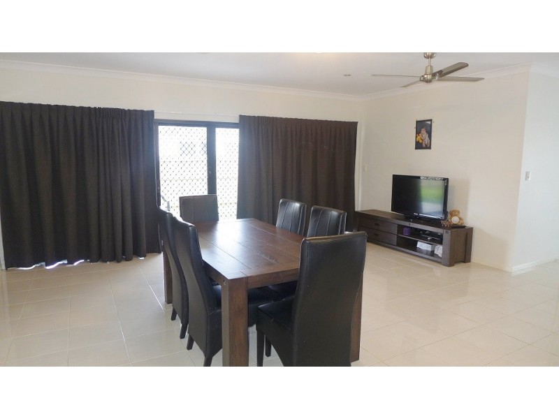 2 Chandos Brace, Smithfield QLD 4878