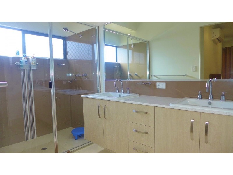 2 Chandos Brace, Smithfield QLD 4878