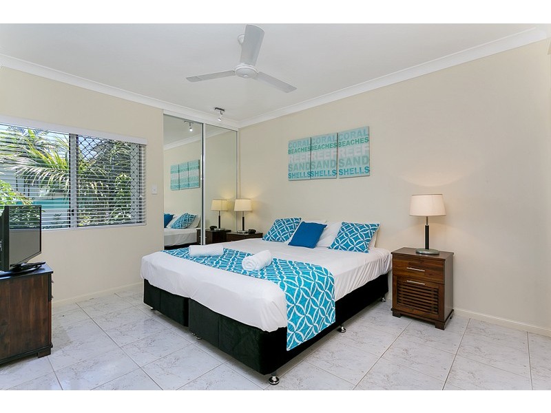 Trinity Beach QLD 4879