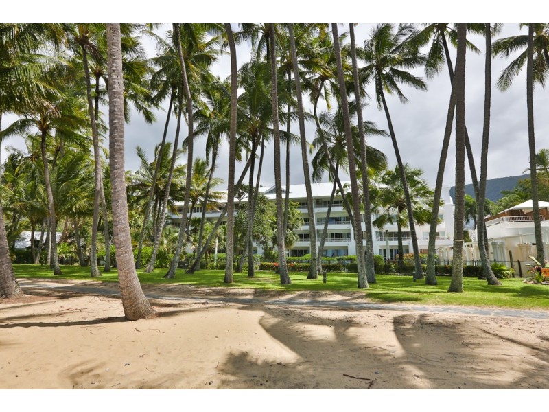 25/9 Veivers Road, Palm Cove QLD 4879