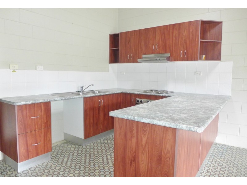 1/23-25 Mimosa Street, Holloways Beach QLD 4878