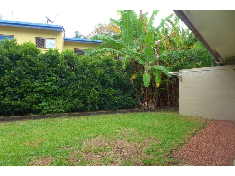 1/23-25 Mimosa Street, Holloways Beach QLD 4878