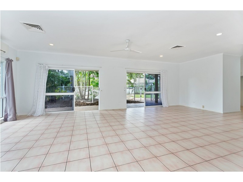 45 Stream Avenue, Kewarra Beach QLD 4879