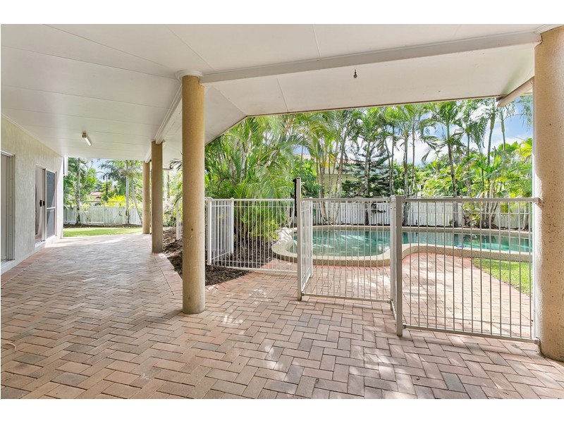 45 Stream Avenue, Kewarra Beach QLD 4879