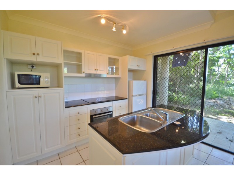 21/106 Moore Street, Trinity Beach QLD 4879
