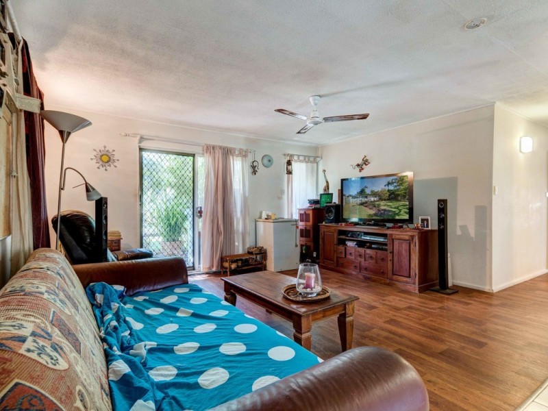 3 Golf St, Yorkeys Knob QLD 4878