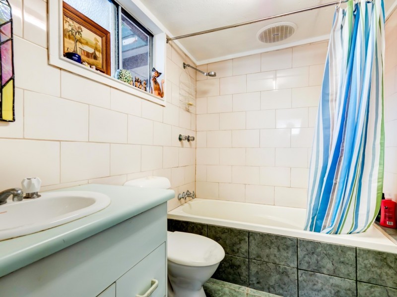 3 Golf St, Yorkeys Knob QLD 4878