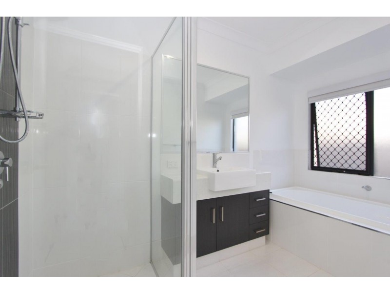 14 Munburra Parade, Smithfield QLD 4878