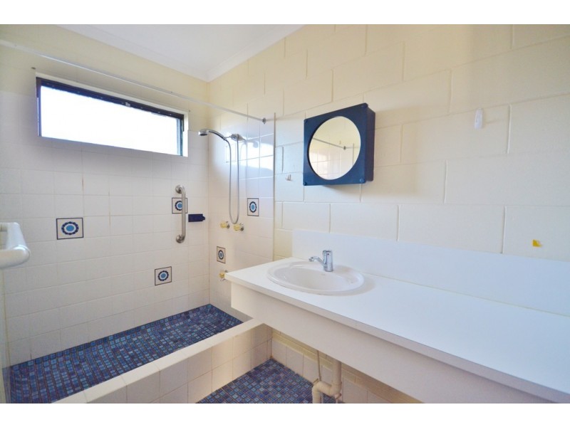 36 Best Street, Yorkeys Knob QLD 4878