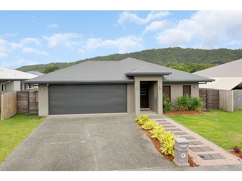 147 Roberts Drive, Trinity Beach QLD 4879