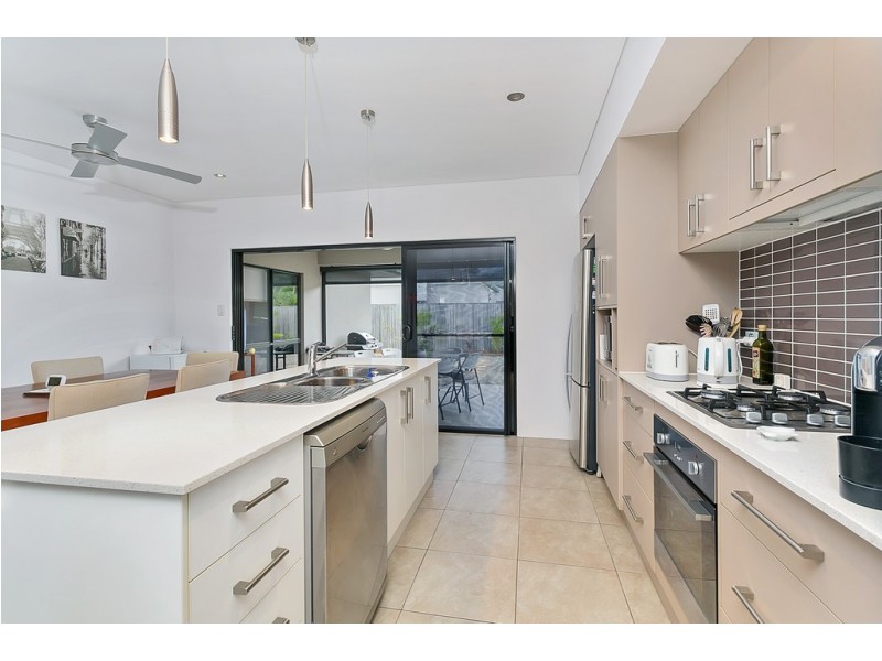147 Roberts Drive, Trinity Beach QLD 4879