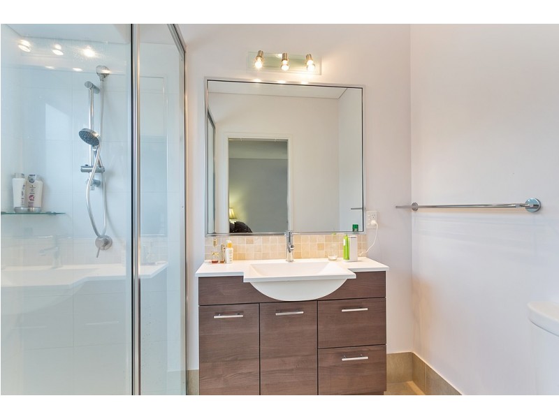 147 Roberts Drive, Trinity Beach QLD 4879