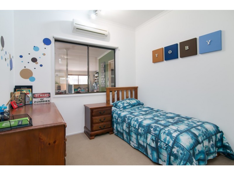 Holloways Beach QLD 4878