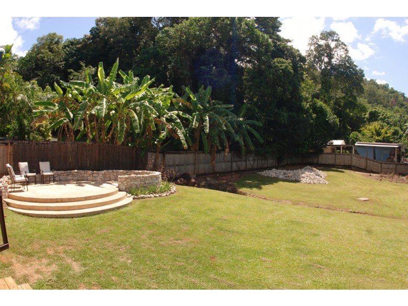 6 Willandra Court, Caravonica QLD 4878
