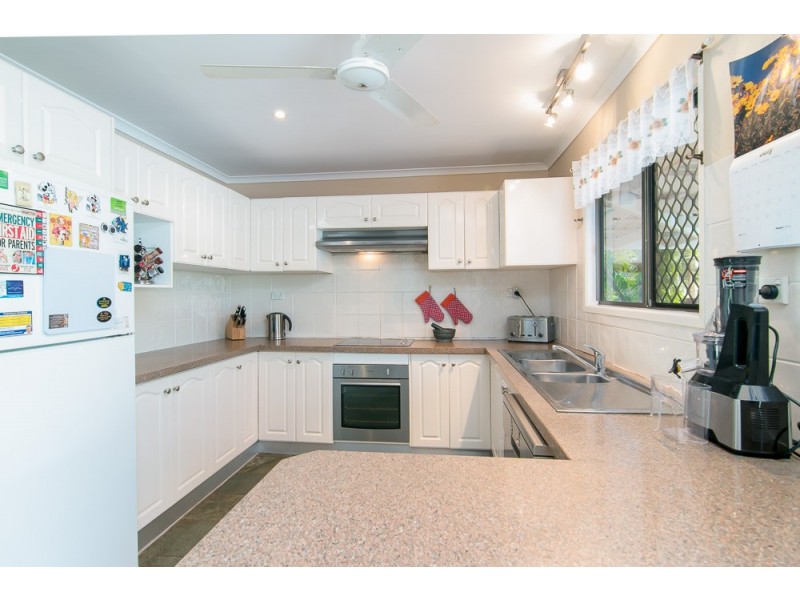 30 Survey Street, Smithfield QLD 4878